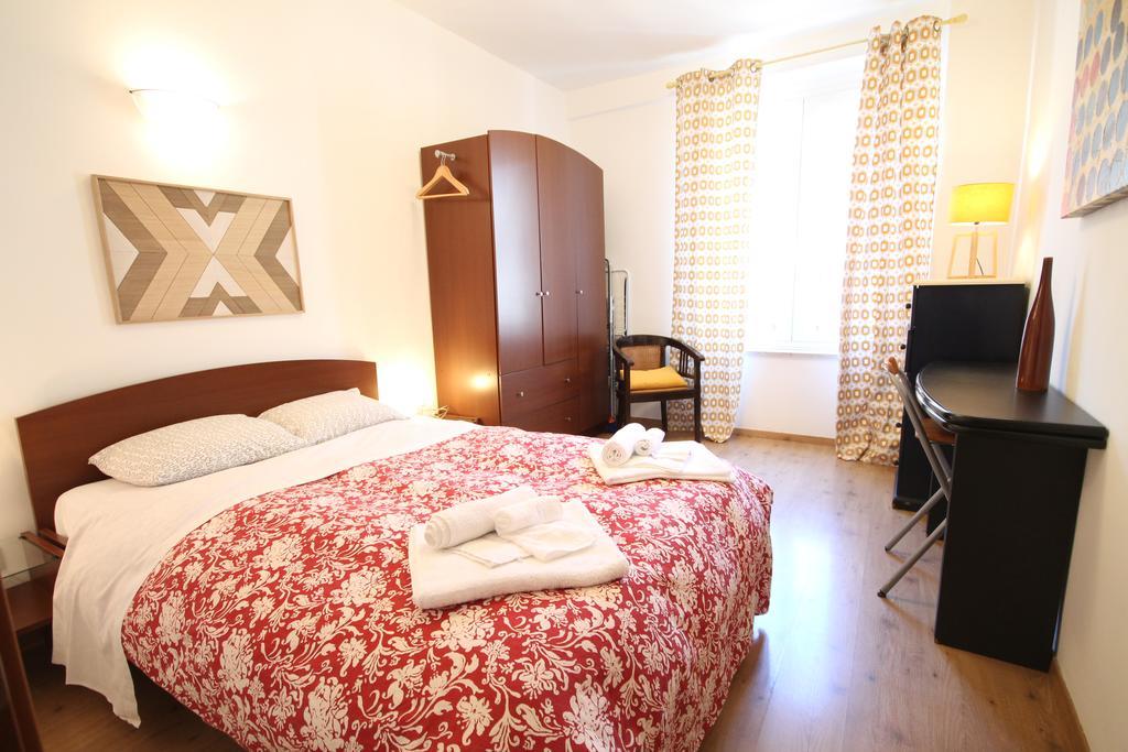 Sant'Agostino Apartment Navigli Milão Exterior foto